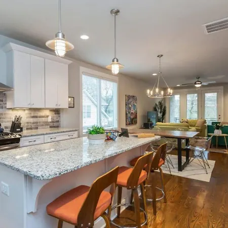 Prime Weho Location Spacious Home With Garage